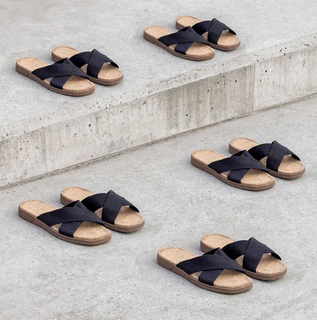 Shangies - Unisex Rocky Raven